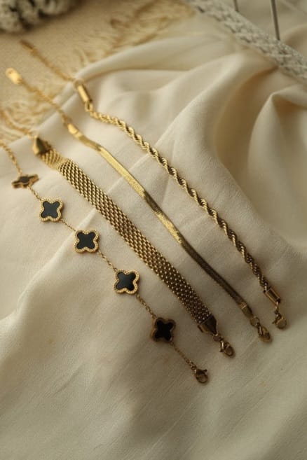 Timeless Charm Bracelet Stack - Coco Pearls