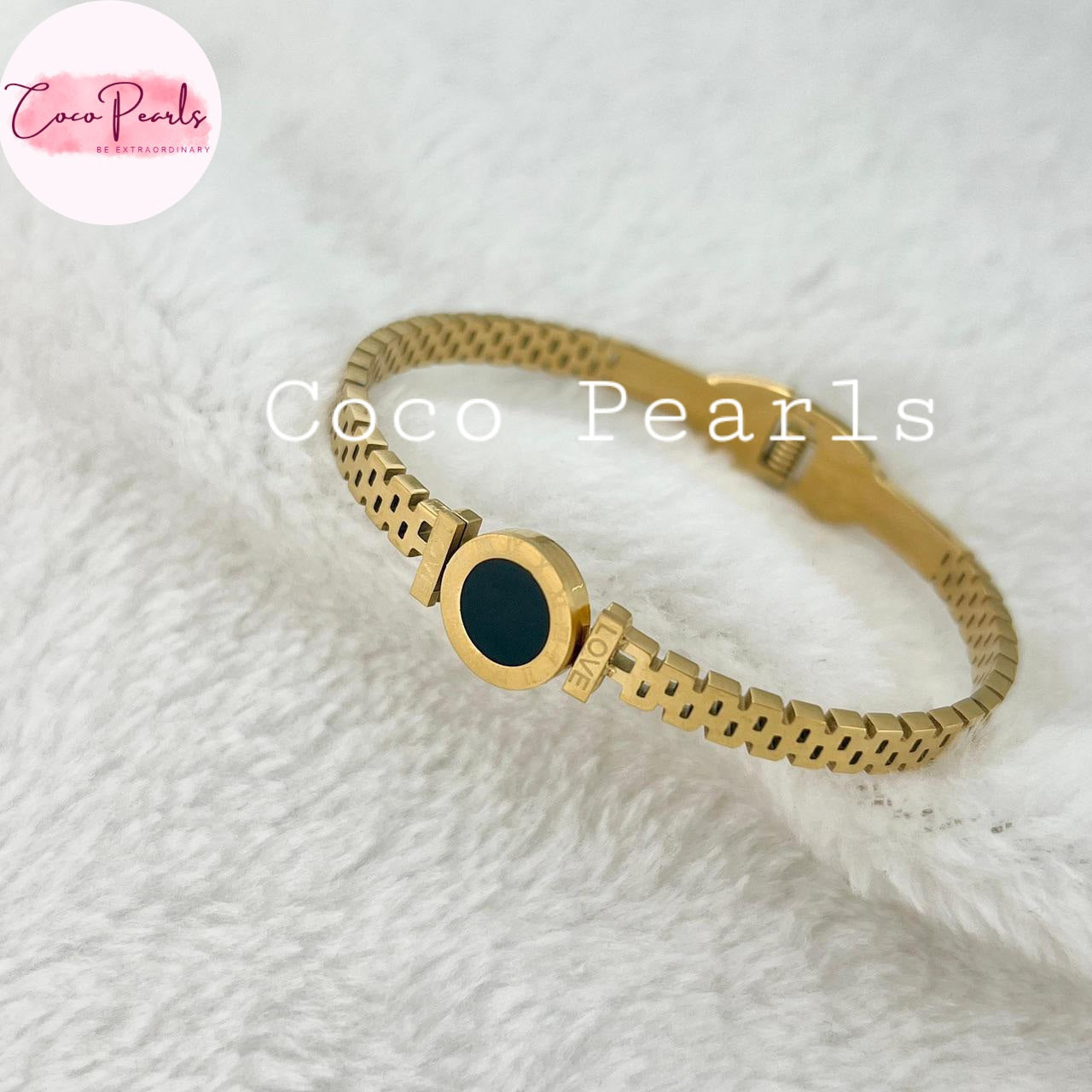 Harmony Handcuff - Coco Pearls