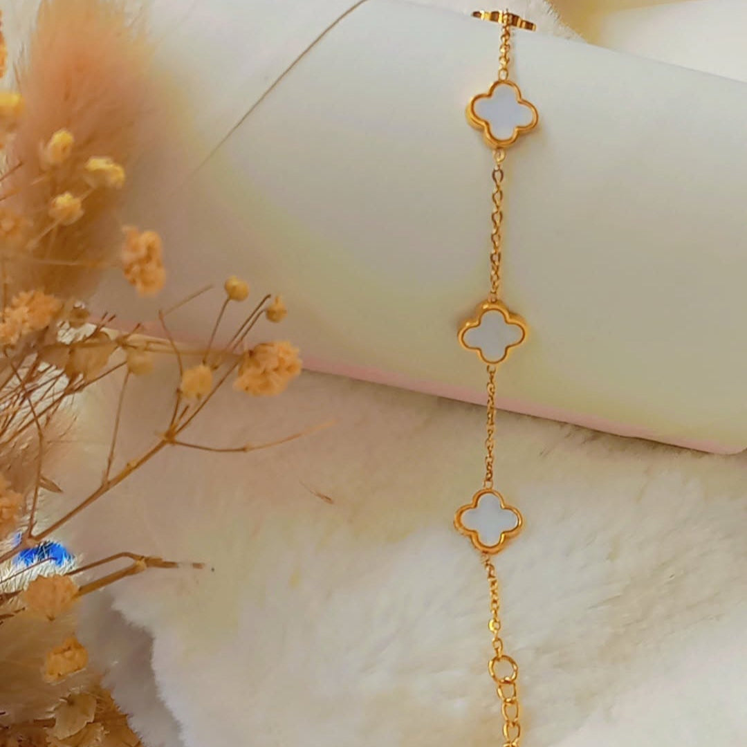 Little Clover Bracelet - Coco Pearls