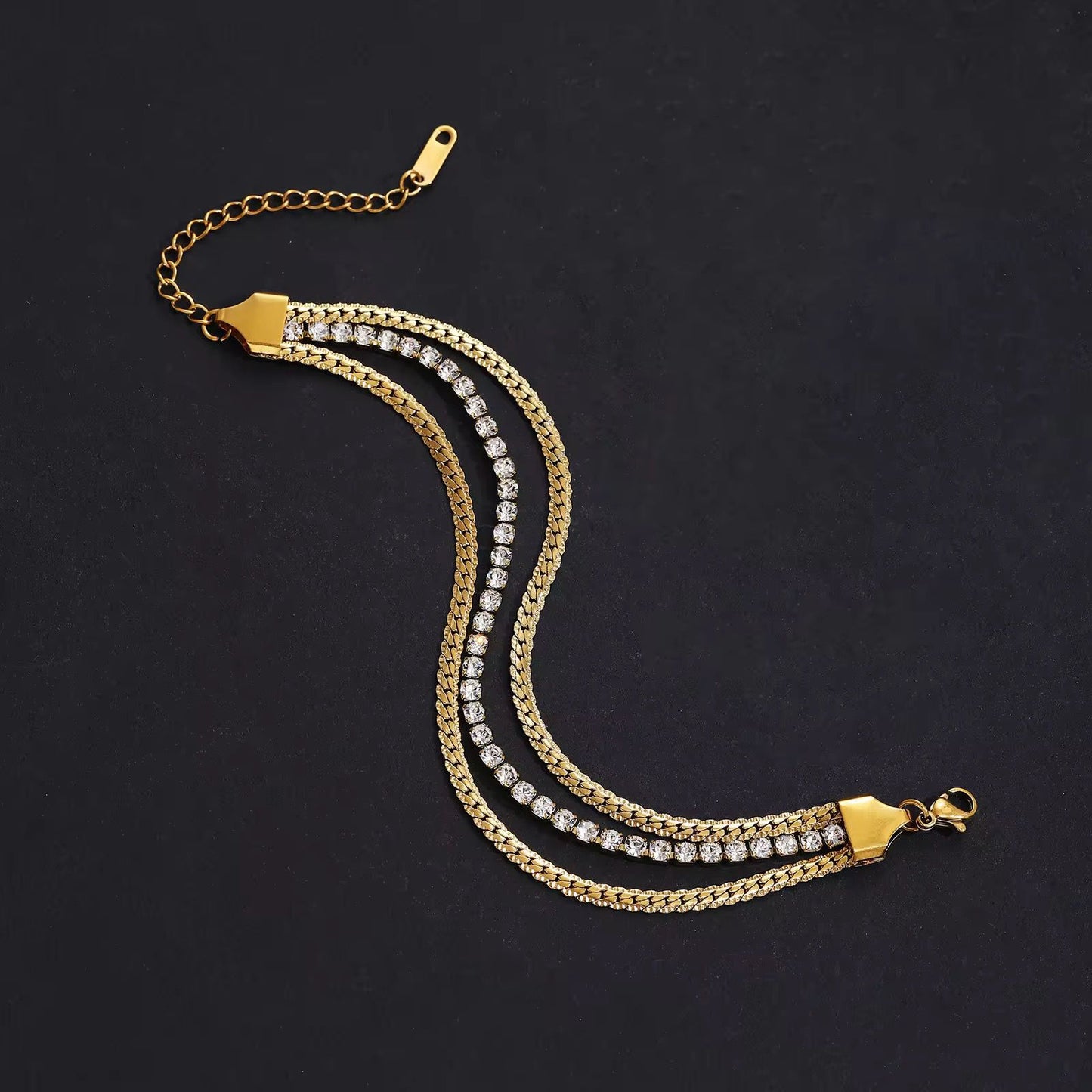 Sparkle Curve Bracelet - Coco Pearls