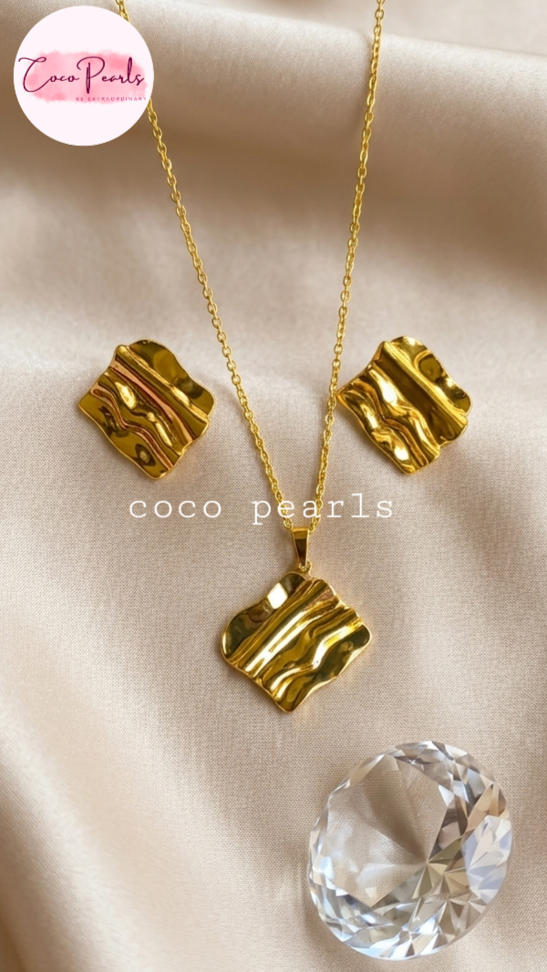 Coco pearls stainless Steel anti tarnish gold aurum ripple jewellery set