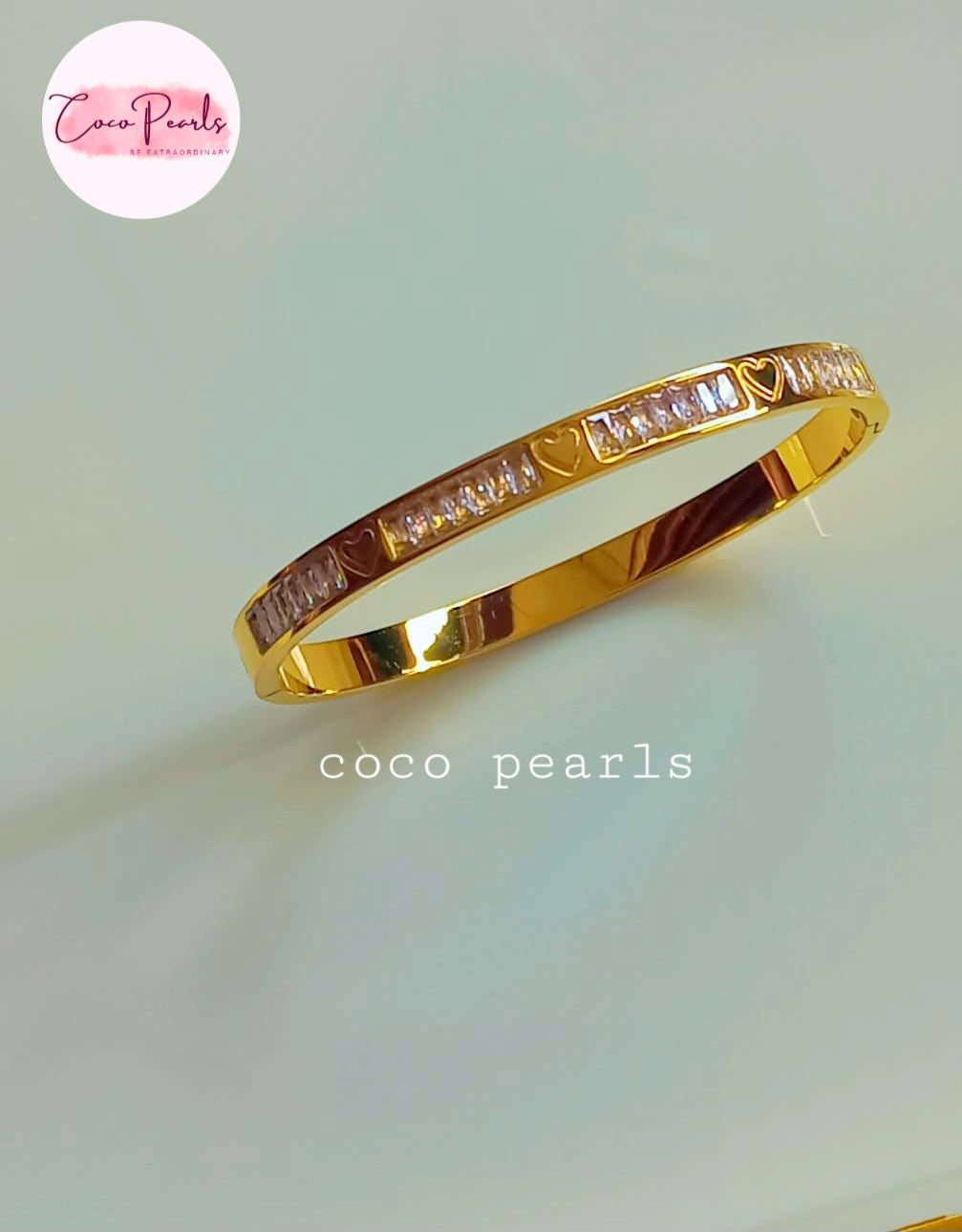 Coco pearls stainless Steel anti tarnish gold  handcuff with diamonds and heart engraved 