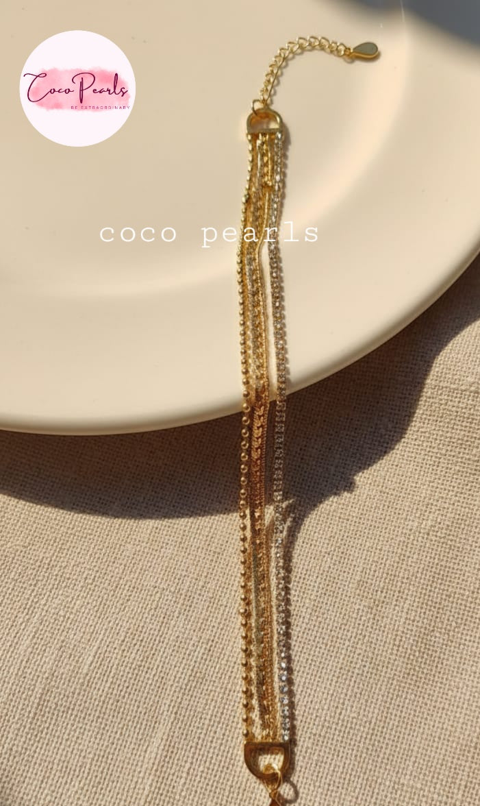 Coco Pearls Stainless steel anti tarnish Gold triple harmony bracelets with dot chain mesh chain and diamond chain on plate