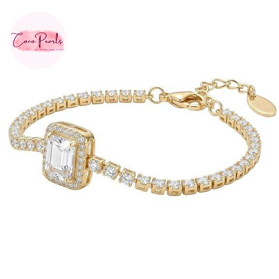 Coco pearls stainless Steel anti tarnish Gold bracelet with diamond accents on a white background