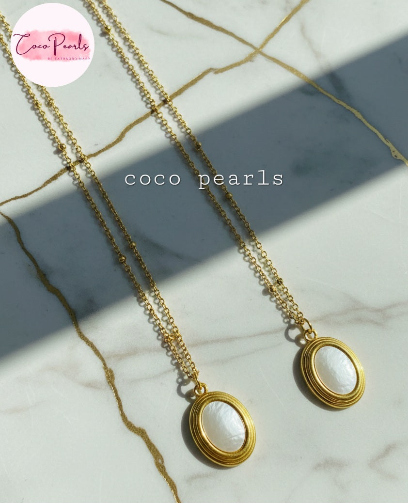 Coco Pearls Stainless Steel Anti Tarnish two gold aurora necklace with with center in oval shape