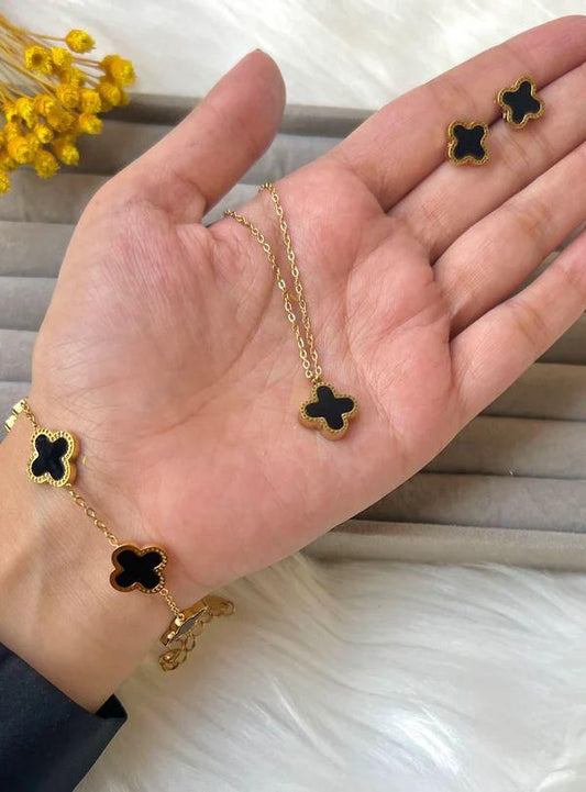 Black Clover Set (Plain) - Coco Pearls