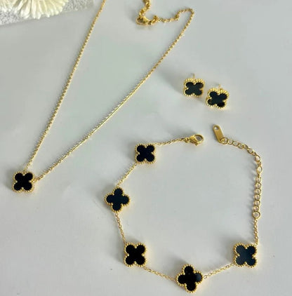 Black Clover Set (dotted) - Coco Pearls