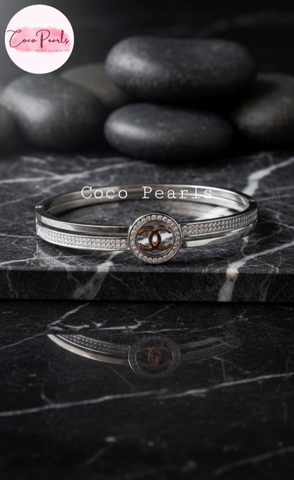 Coco Charm Handcuff - Coco Pearls