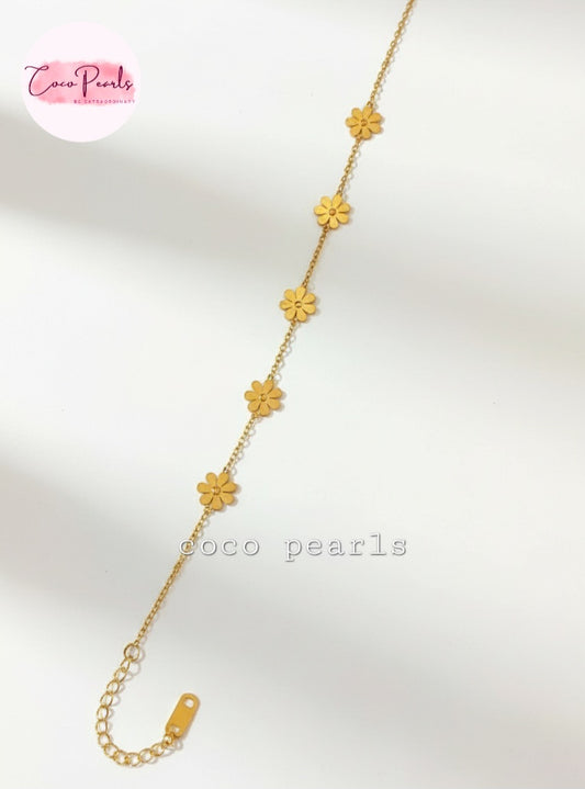 Daisy Bloom Bracelet