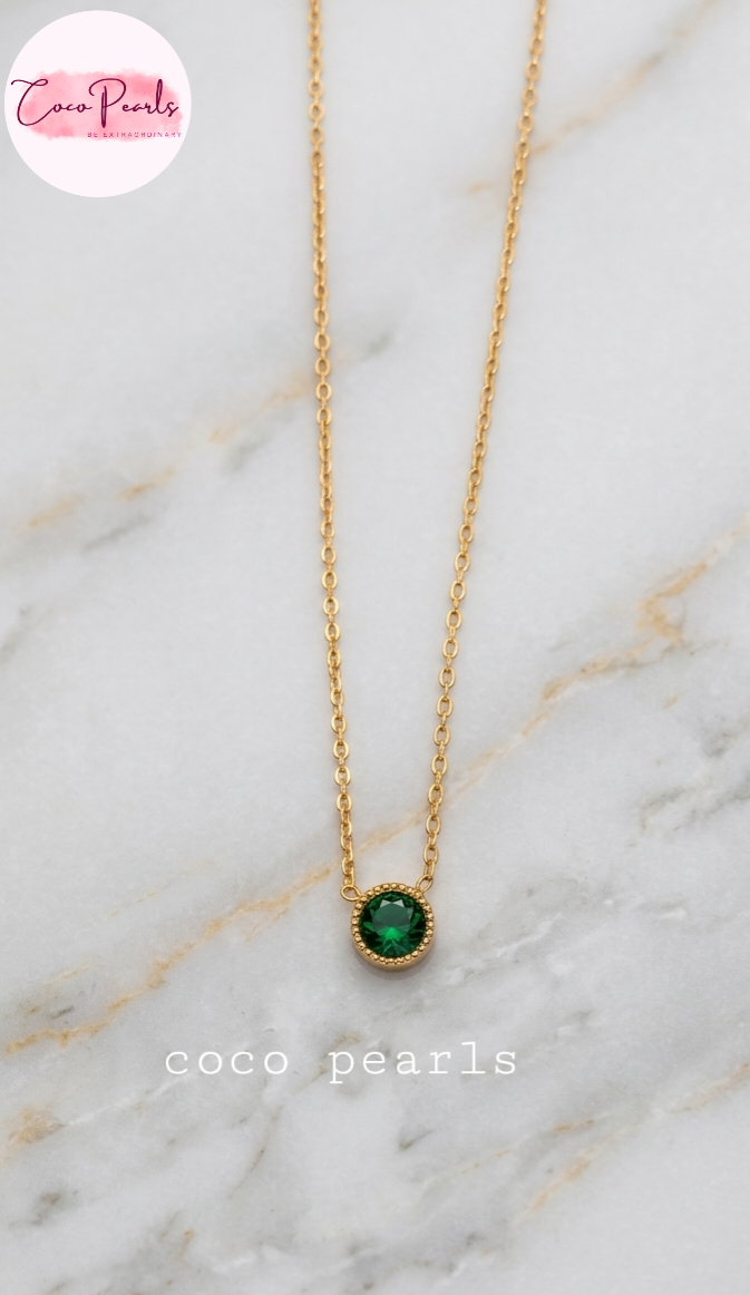 Coco Pearls Stainless Steel Anti Tarnish gem stone glam necklace golden green milestone necklace 