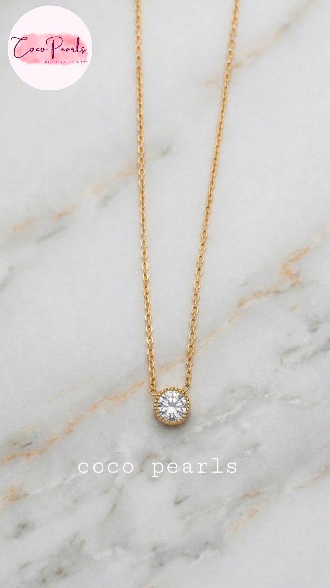 Coco Pearls Stainless Steel Anti Tarnish gem stone glam necklace golden clear milestone necklace 