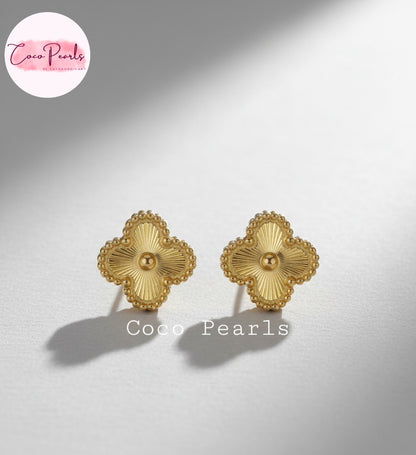 Clover Studs - Coco Pearls