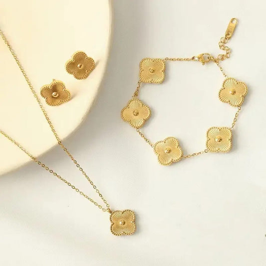 Golden Clover Set - Coco Pearls