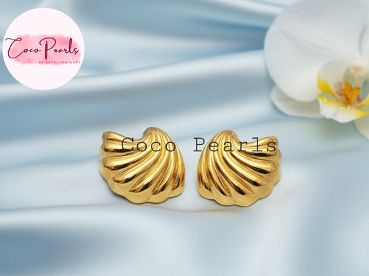 Shell Studs - Coco Pearls