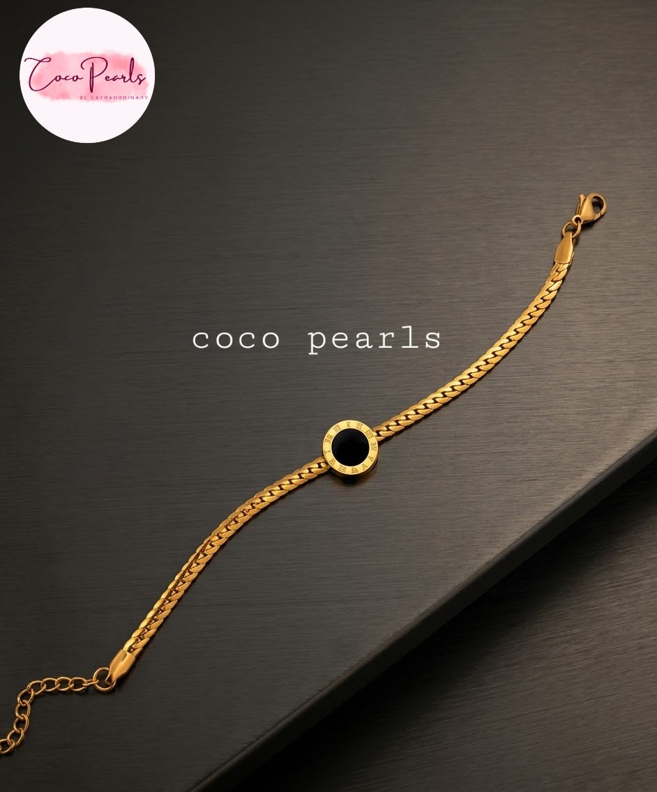 Roman Noir Bracelet