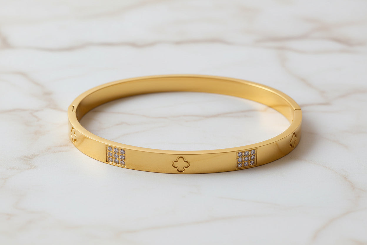Gleam Hinged Handcuff