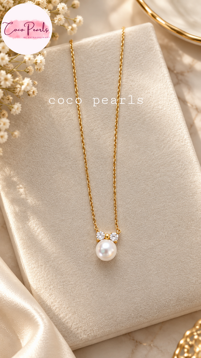 Pearl Bow Necklace