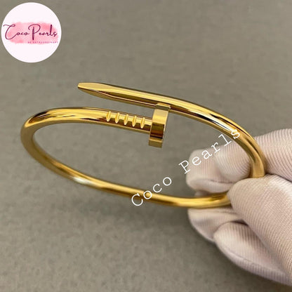 Sleek Nail Handcuff - Coco Pearls