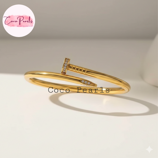 Sparkling Nail Handcuff - Coco Pearls